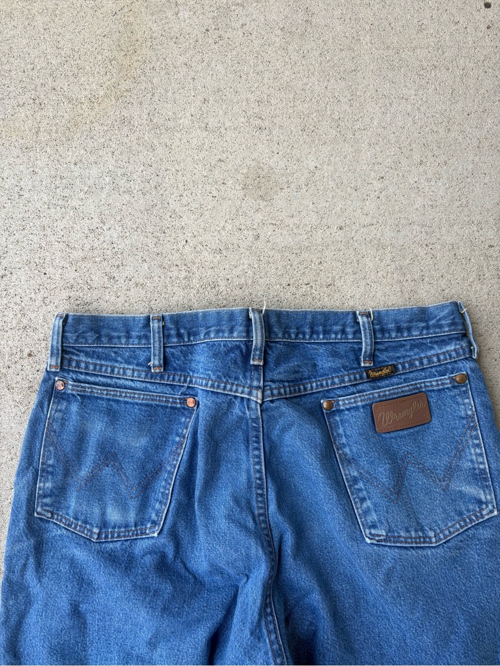 Vintage 90s Wrangler 31MWZ Made in USA Distressed Denim Jeans 36x30.5 High Rise - Picture 5 of 11